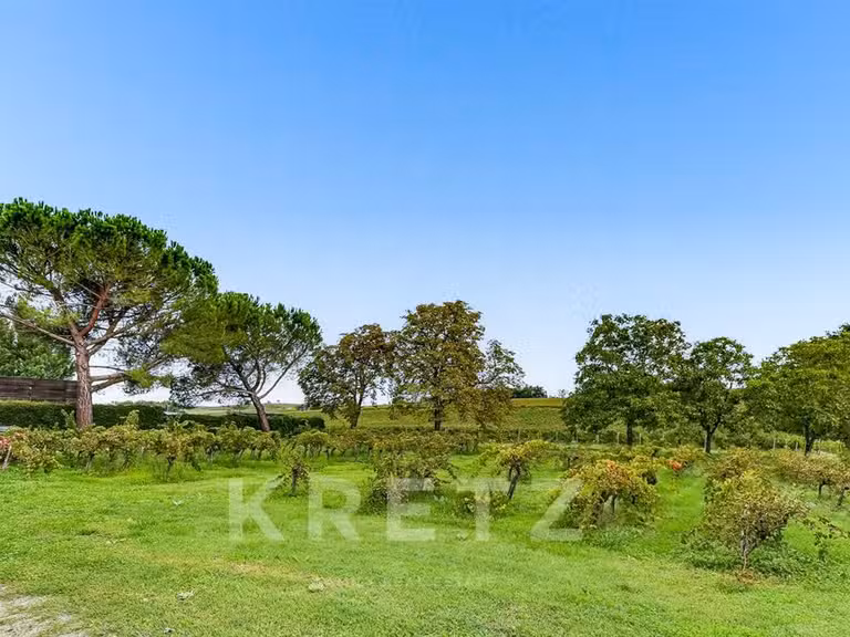 Château Cahuzac-sur-Vère - 18 chambres - 850m²