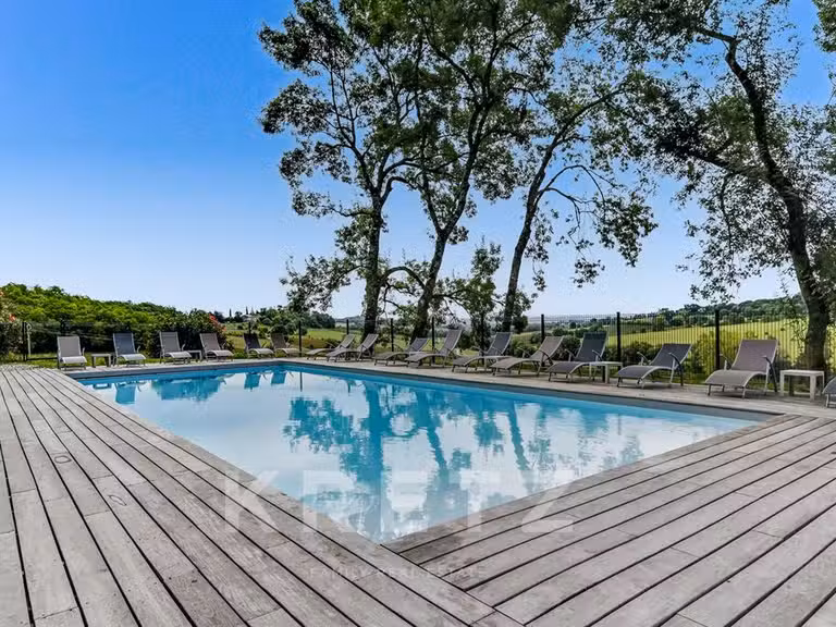 Château Cahuzac-sur-Vère - 18 chambres - 850m²