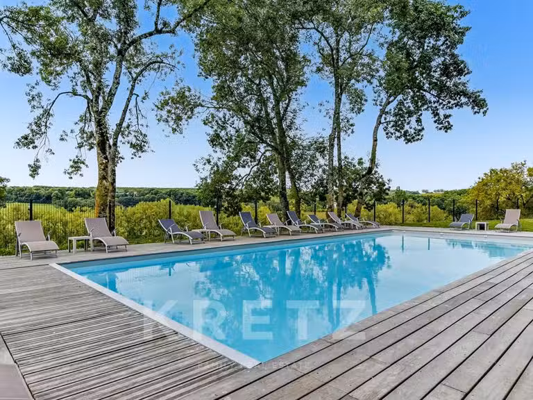 Château Cahuzac-sur-Vère - 18 chambres - 850m²