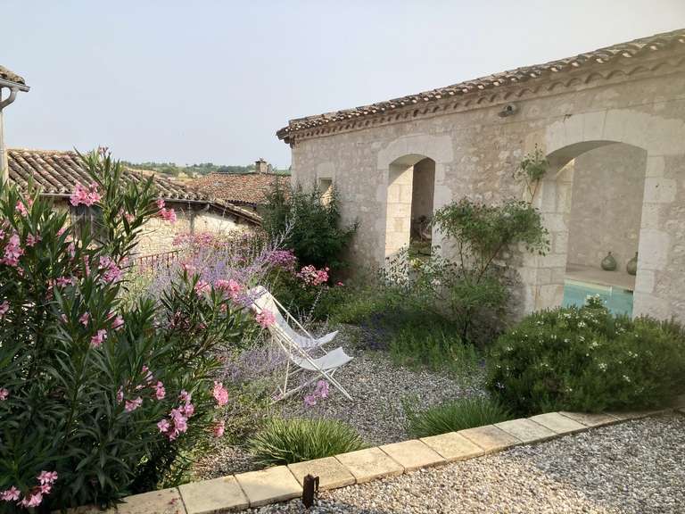 Maison Cahuzac-sur-Vère - 4 chambres - 144m²