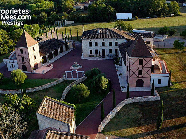 Propriété Cahuzac-sur-Vère - 10 chambres