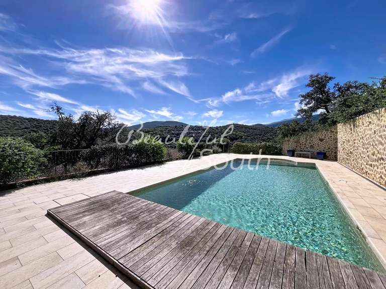 Maison Caixas - 5 chambres - 385m²