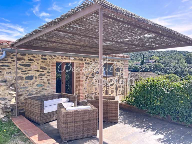 Maison Caixas - 5 chambres - 385m²