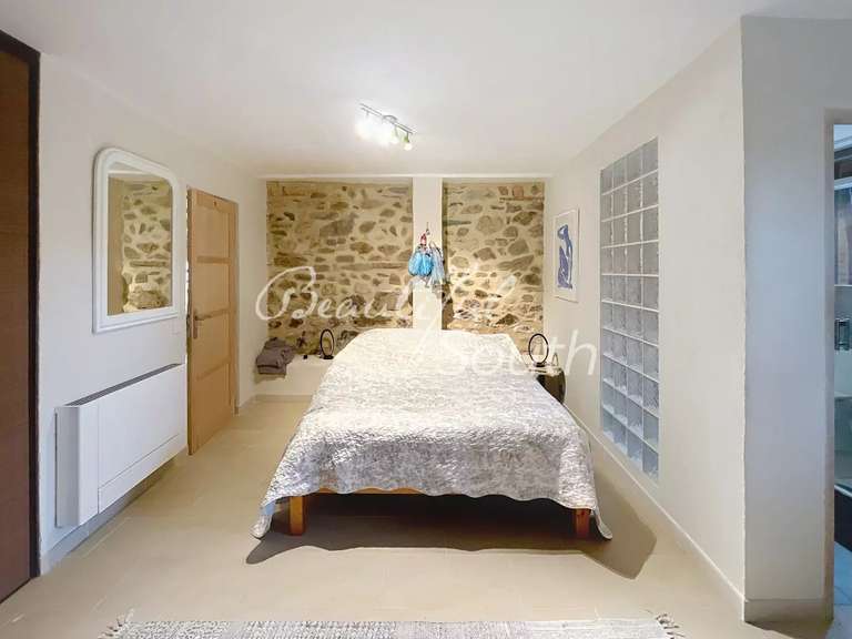 Maison Caixas - 5 chambres - 385m²