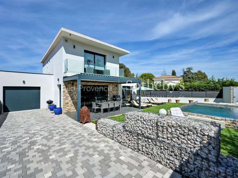 House calas - 3 bedrooms - 120m²