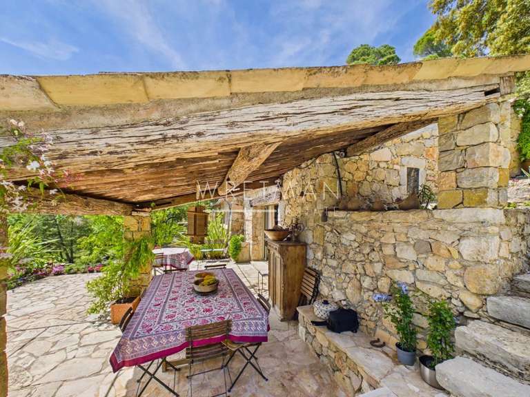 Bien atypique Callas - 5 chambres - 180m²