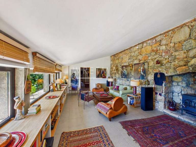 Bien atypique Callas - 5 chambres - 180m²