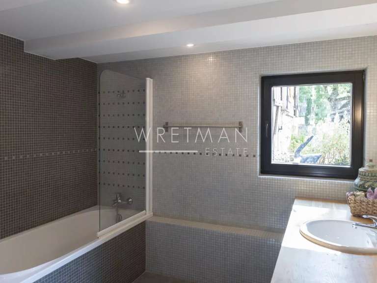 Bien atypique Callas - 5 chambres - 180m²