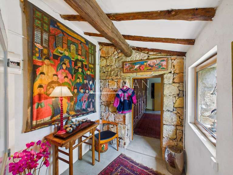Bien atypique Callas - 5 chambres - 180m²