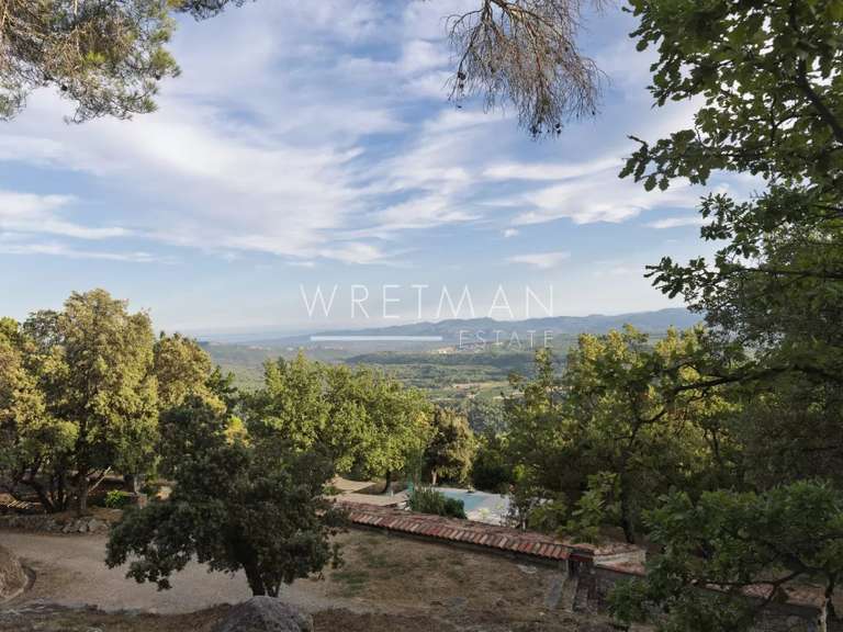 Bien atypique Callas - 5 chambres - 180m²