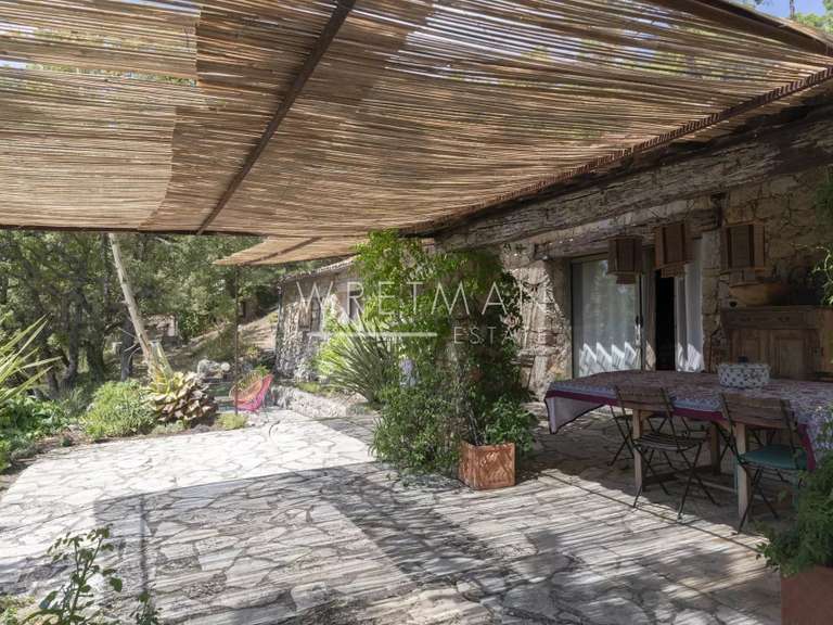 Bien atypique Callas - 5 chambres - 180m²