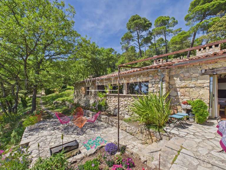 Bien atypique Callas - 5 chambres - 180m²