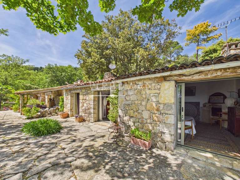 Bien atypique Callas - 5 chambres - 180m²