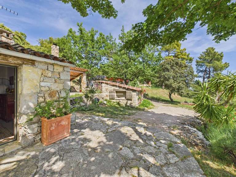 Bien atypique Callas - 5 chambres - 180m²