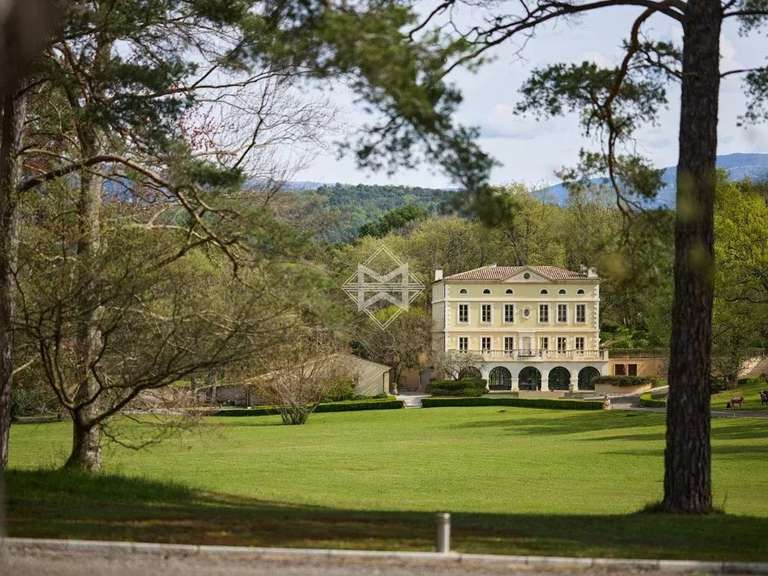 Hôtel particulier Callian - 10 chambres - 842m²