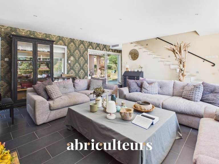 Maison Callian - 4 chambres - 200m²