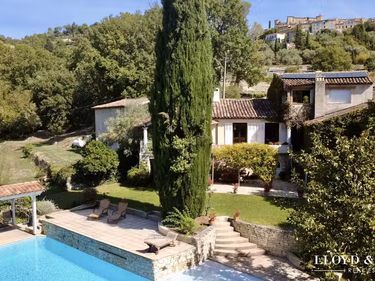 Maison Callian - 6 chambres - 283m²