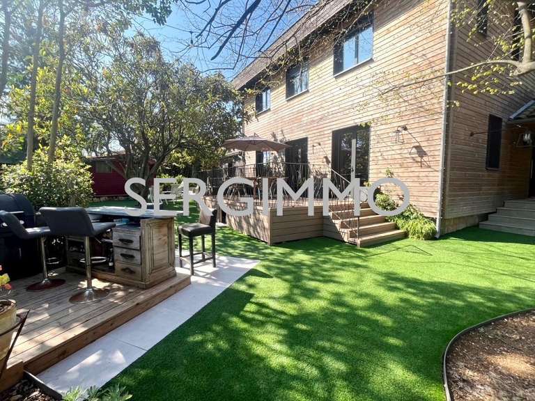 Propriété Callian - 5 chambres - 140m²