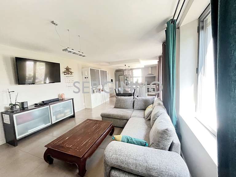 Propriété Callian - 5 chambres - 140m²