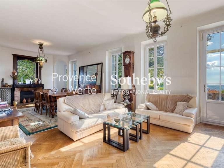 Property Callian - 850m²