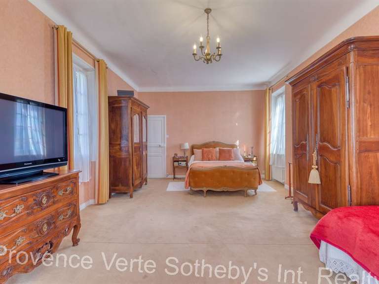 Property Callian - 1500m²