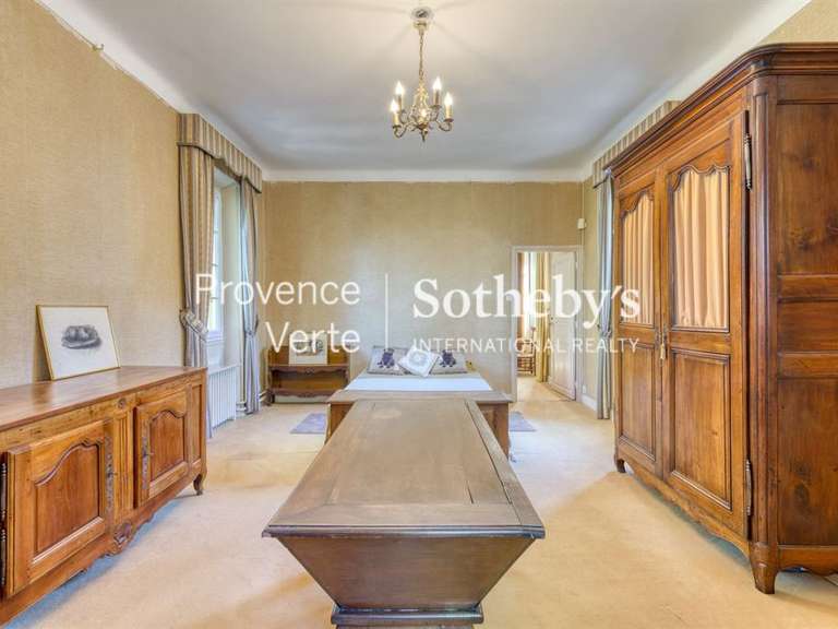 Propriété Callian - 850m²