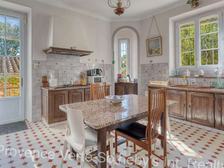 Property Callian - 1500m²