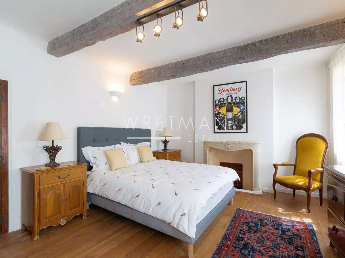 Property Callian