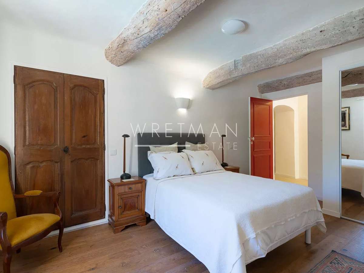 Property Callian