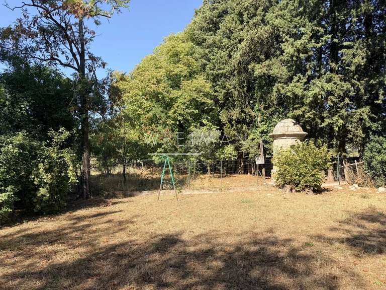 Propriété Callian - 1 chambre - 575m²