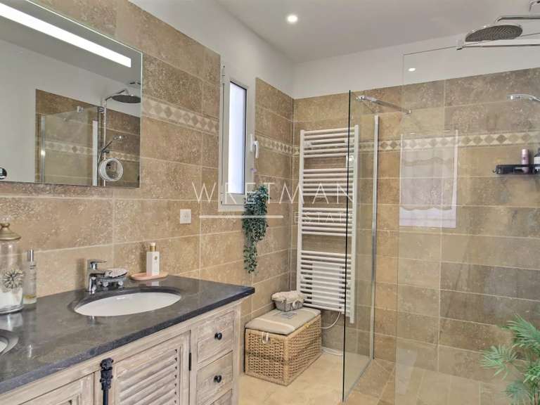 Villa Callian - 4 bedrooms - 210m²