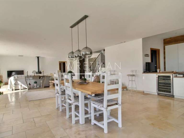 Villa Callian - 4 bedrooms - 210m²