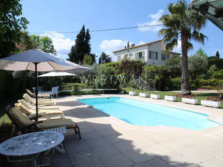 Villa Callian - 5 chambres - 167m²