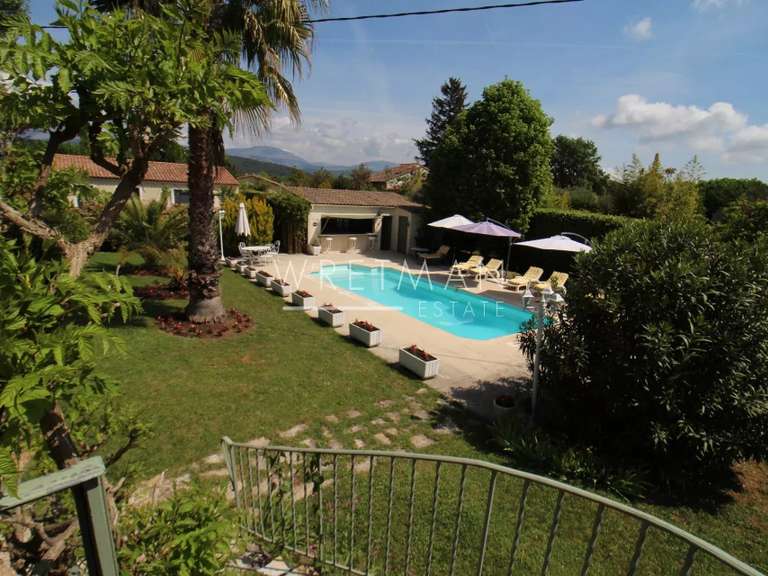 Villa Callian - 5 chambres - 167m²