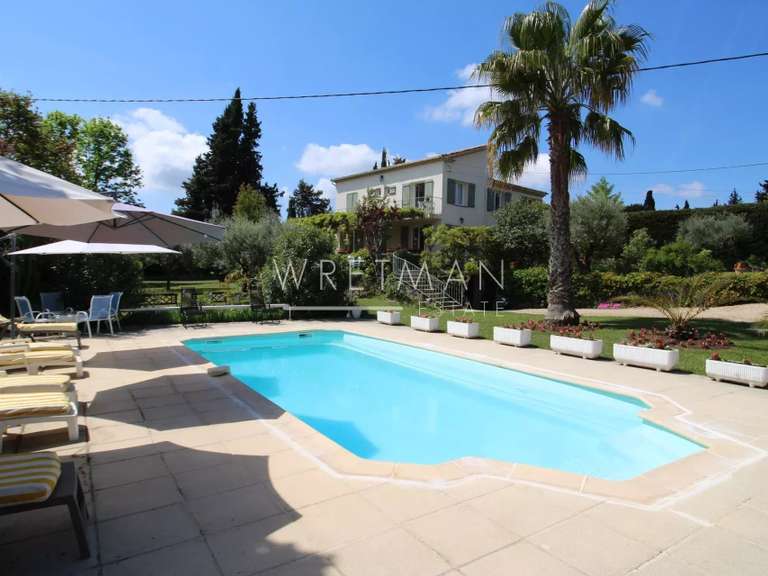 Villa Callian - 5 chambres - 167m²