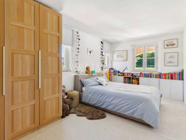 Villa Callian - 4 bedrooms - 355m²