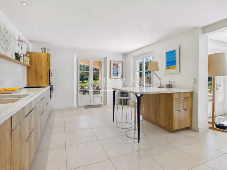 Villa Callian - 4 bedrooms - 355m²