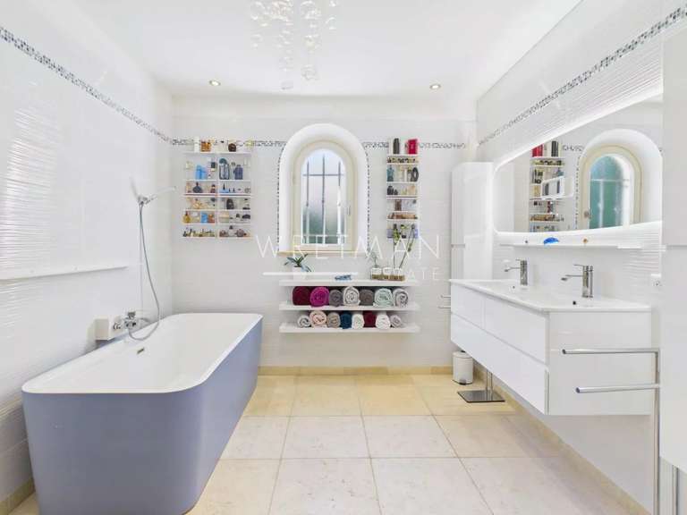 Villa Callian - 4 chambres - 252m²