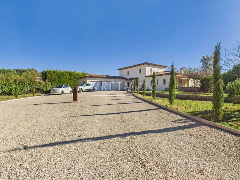 Villa Callian - 4 chambres - 252m²
