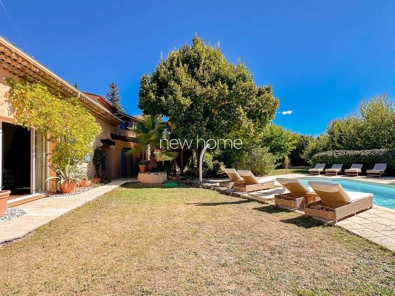 Villa Callian - 5 bedrooms - 224m²