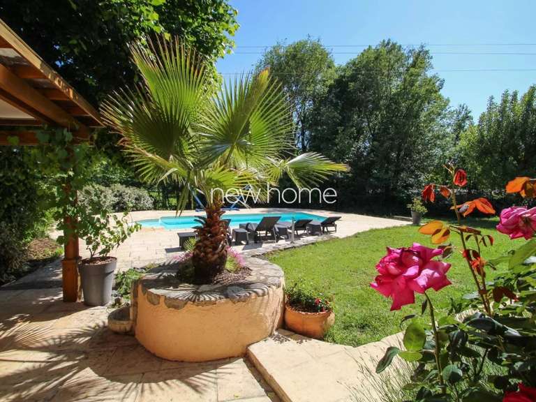 Villa Callian - 5 bedrooms - 224m²