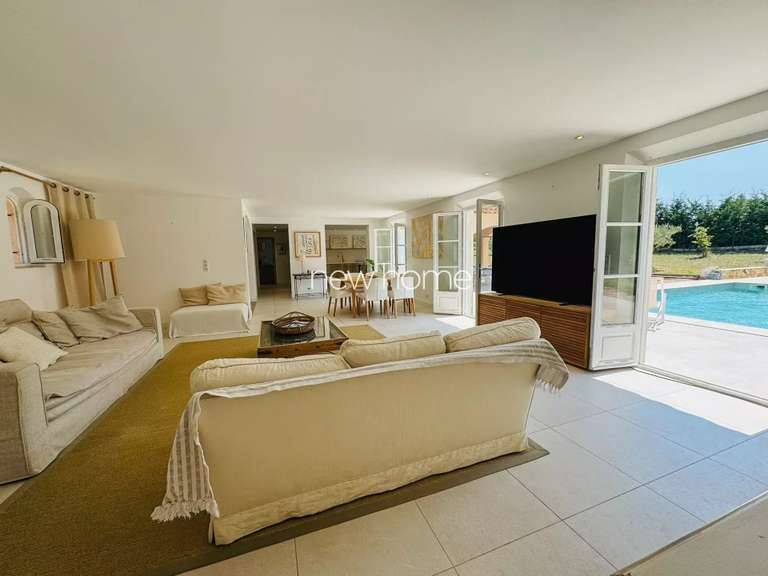 Villa Callian - 4 bedrooms - 225m²