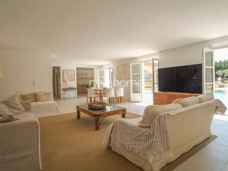 Villa Callian - 4 bedrooms - 225m²