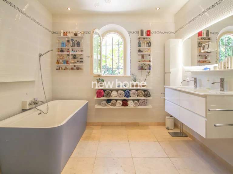 Villa Callian - 4 chambres - 222m²