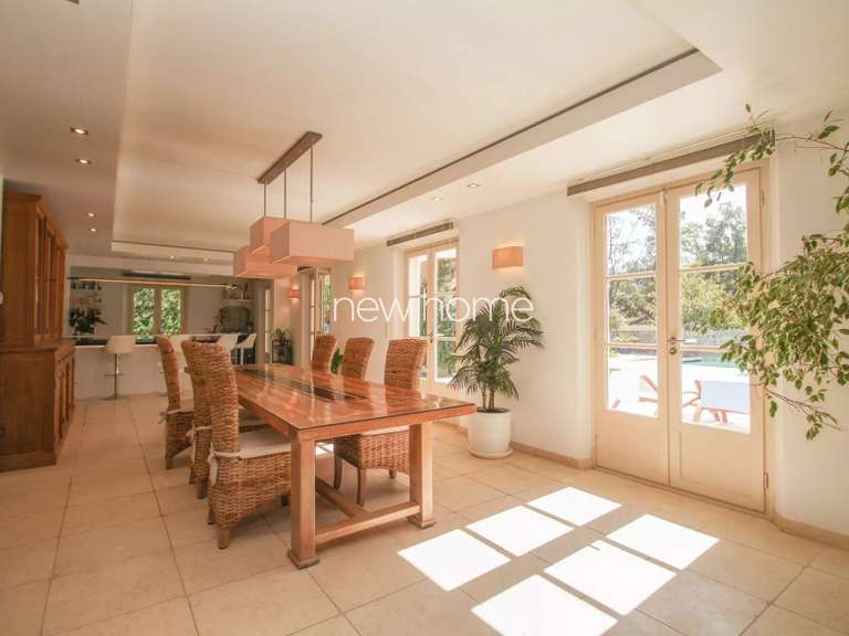 Villa Callian - 4 bedrooms - 222m²