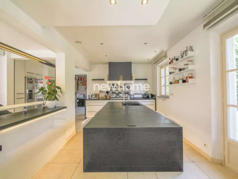 Villa Callian - 4 chambres - 222m²