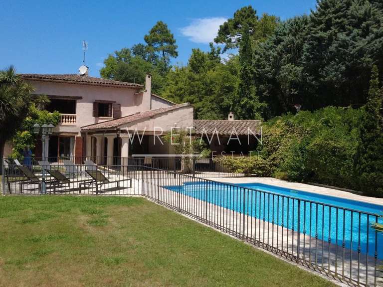 Villa Callian - 4 chambres - 217m²