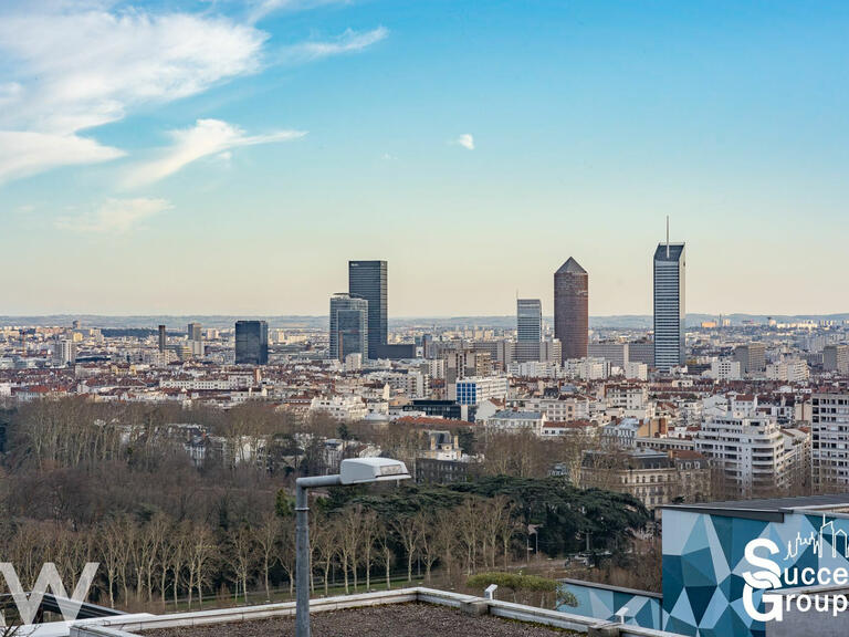 Appartement Caluire-et-Cuire - 2 chambres - 88m²