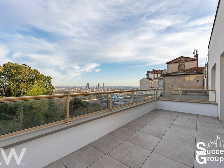 Appartement Caluire-et-Cuire - 2 chambres - 88m²