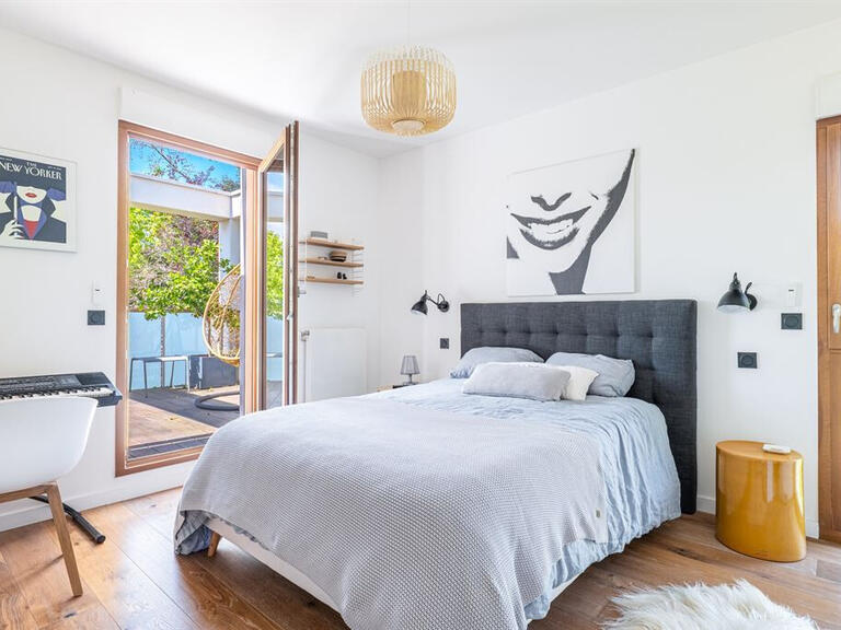 Apartment Caluire-et-Cuire - 4 bedrooms - 143m²